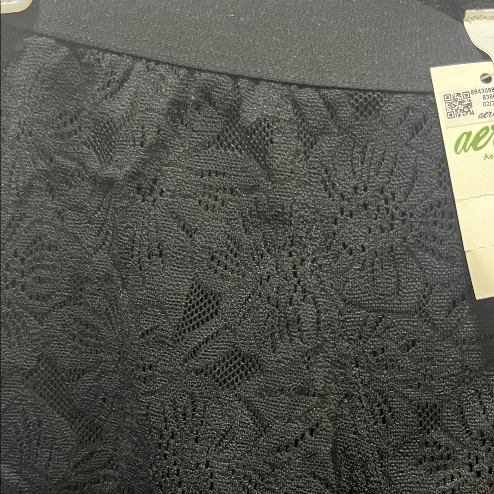 aerie Black Floral Lace brief Shorts NWT M - Picture 3 of 4